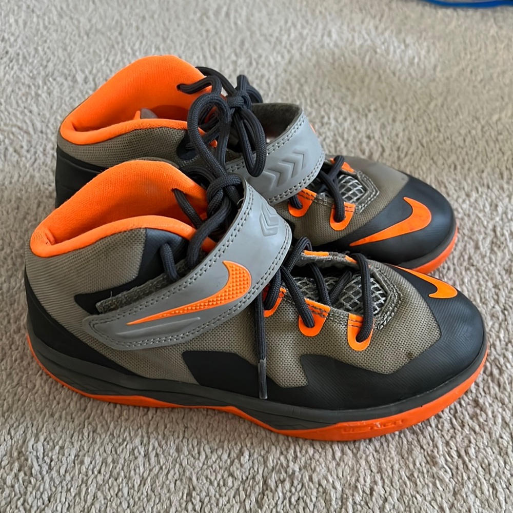 Nike basketball shoes size 1